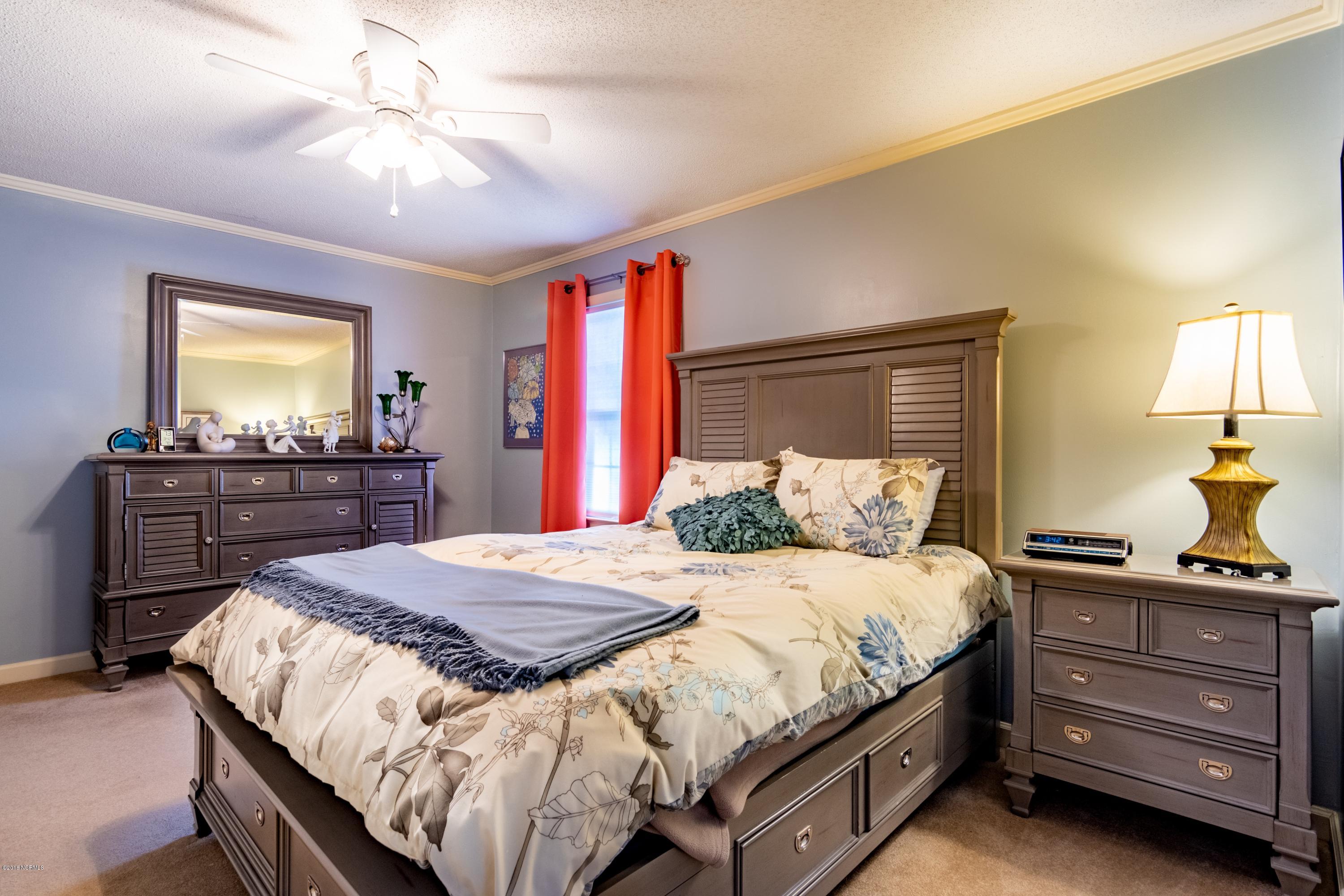 106 Lawson Road Washington, NC 27889 - Photo 17 of 33 017 Master Bedroom
