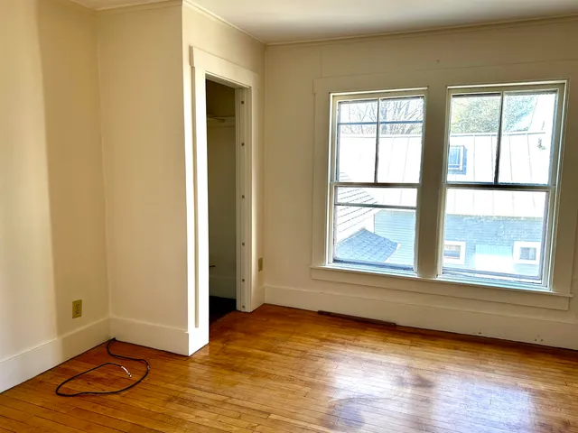 $379,500 | 27 St Paul Street, Montpelier, VT 05602