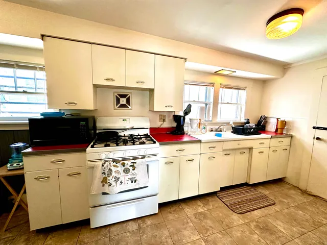 $379,500 | 27 St Paul Street, Montpelier, VT 05602