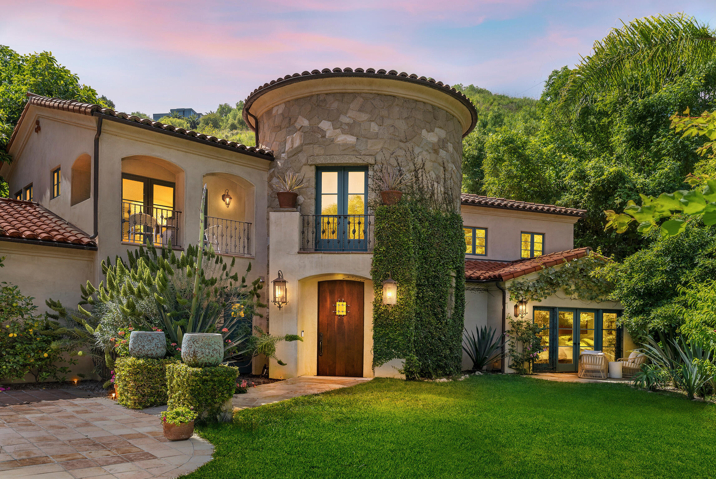1493 Sycamore Canyon Road Montecito, CA 93108 - Photo 45 of 47 a front view of a house with garden