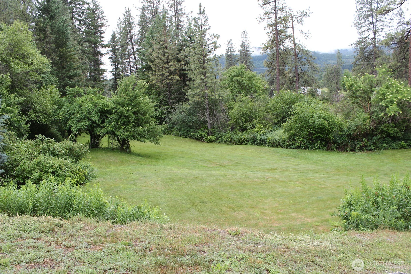 2394 Kettle River Road, Unit B Kettle Falls, WA 99141 - Photo 23 of 39 Gallery Image 23