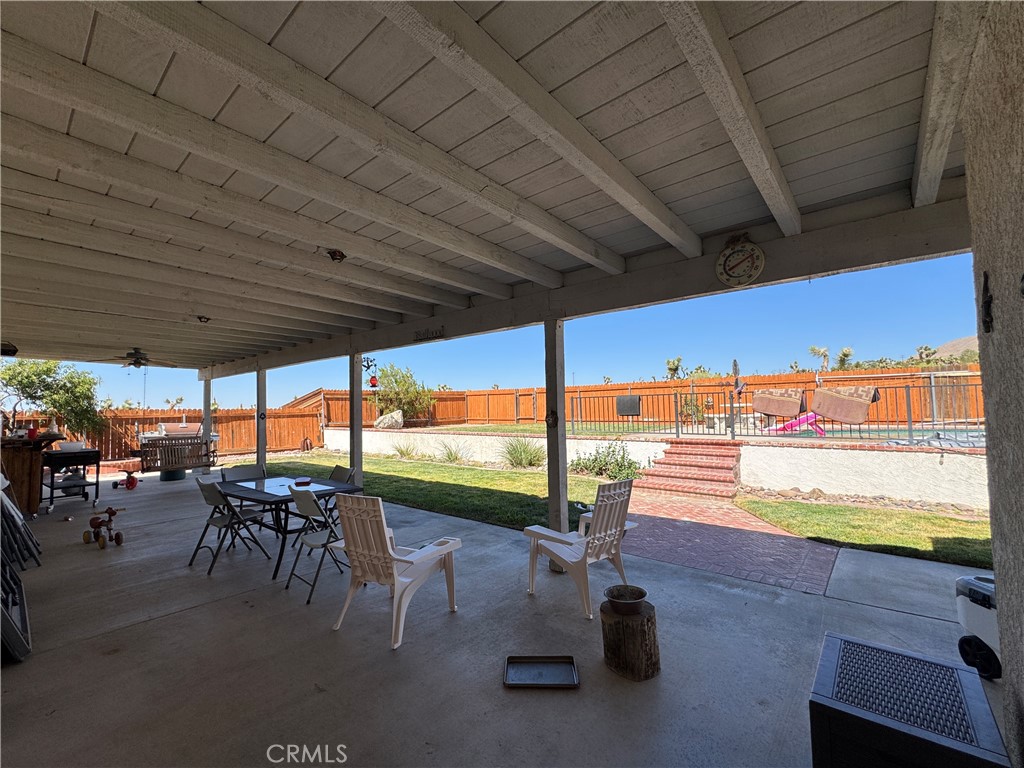 19755 Ryland Road Apple Valley, CA 92308 - Photo 6 of 14 Gallery Image 6