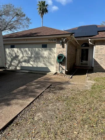 $2,300 | 7029 Smokewood Drive, Corpus Christi, TX 78413