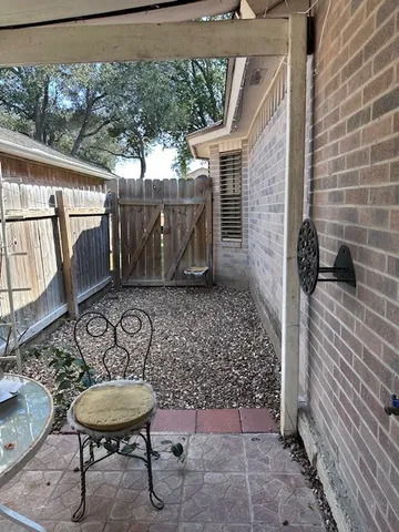 $2,300 | 7029 Smokewood Drive, Corpus Christi, TX 78413