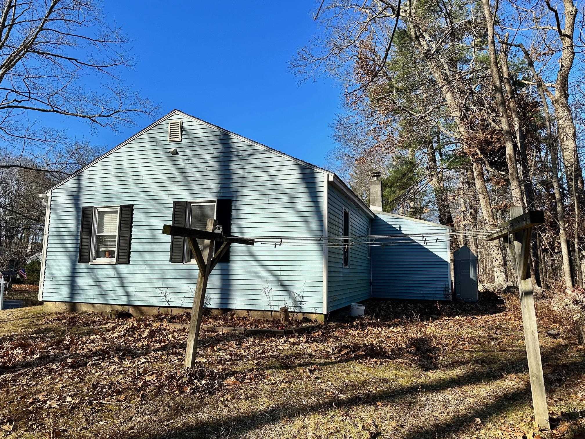19 New Road Newmarket, NH 03857 - Photo 11 of 17