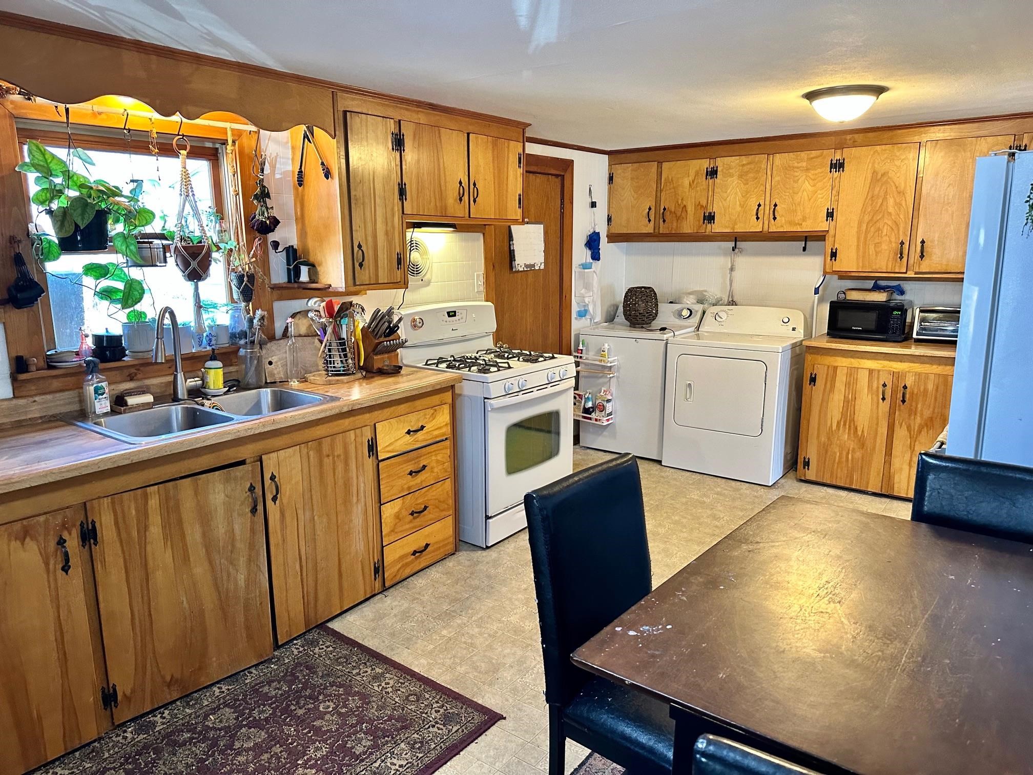 19 New Road Newmarket, NH 03857 - Photo 13 of 17