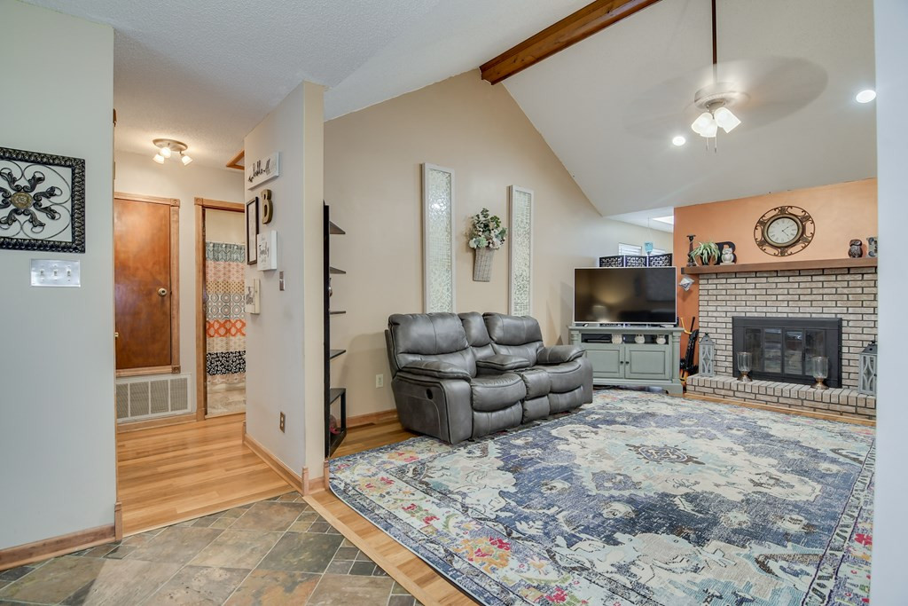 4155 Arlington Road Evans, GA 30809 - Photo 7 of 43 Gallery Image 7
