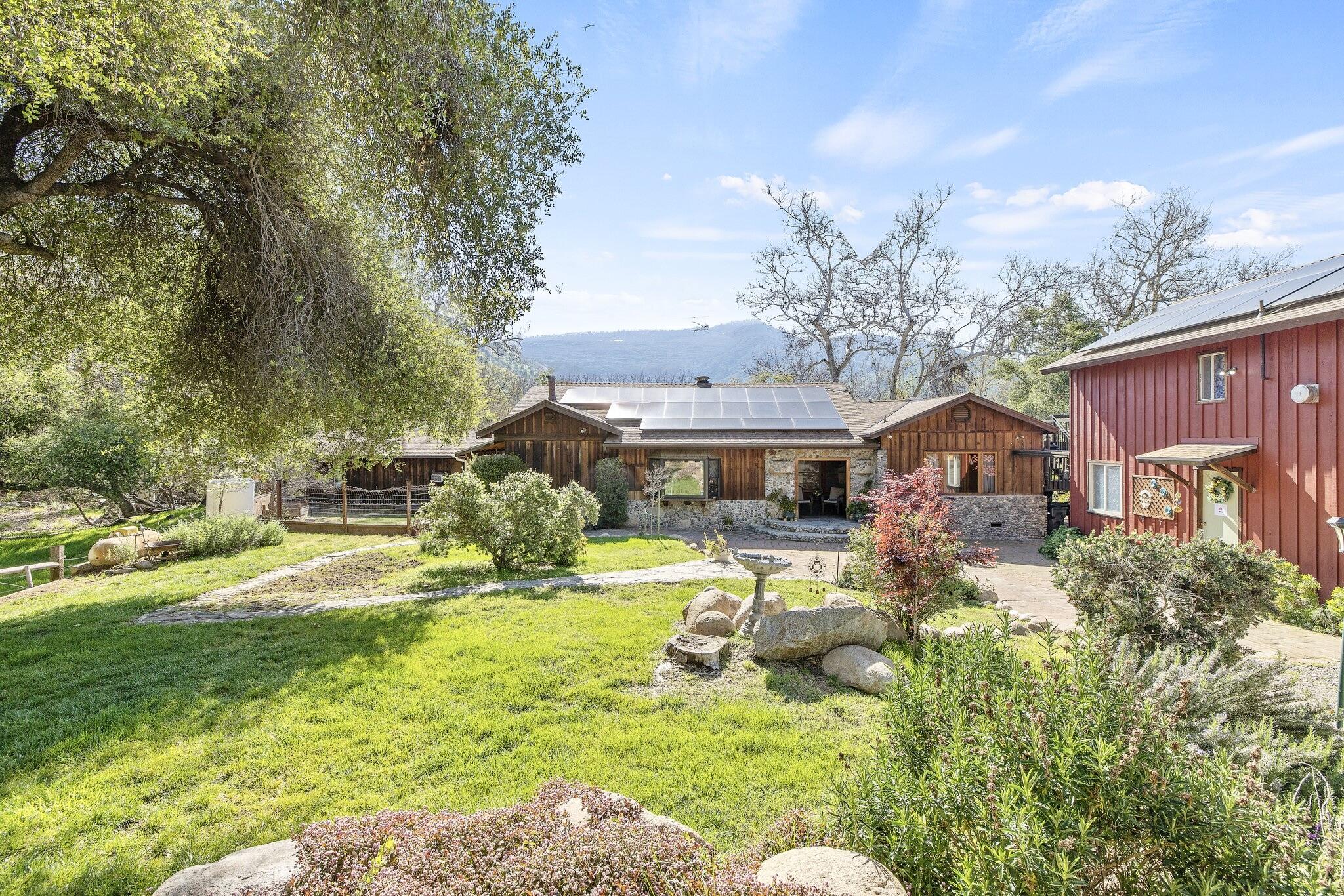 36675 Balch Park Road Springville, CA 93265 - Photo 2 of 101 2-web-or-mls-713A9094
