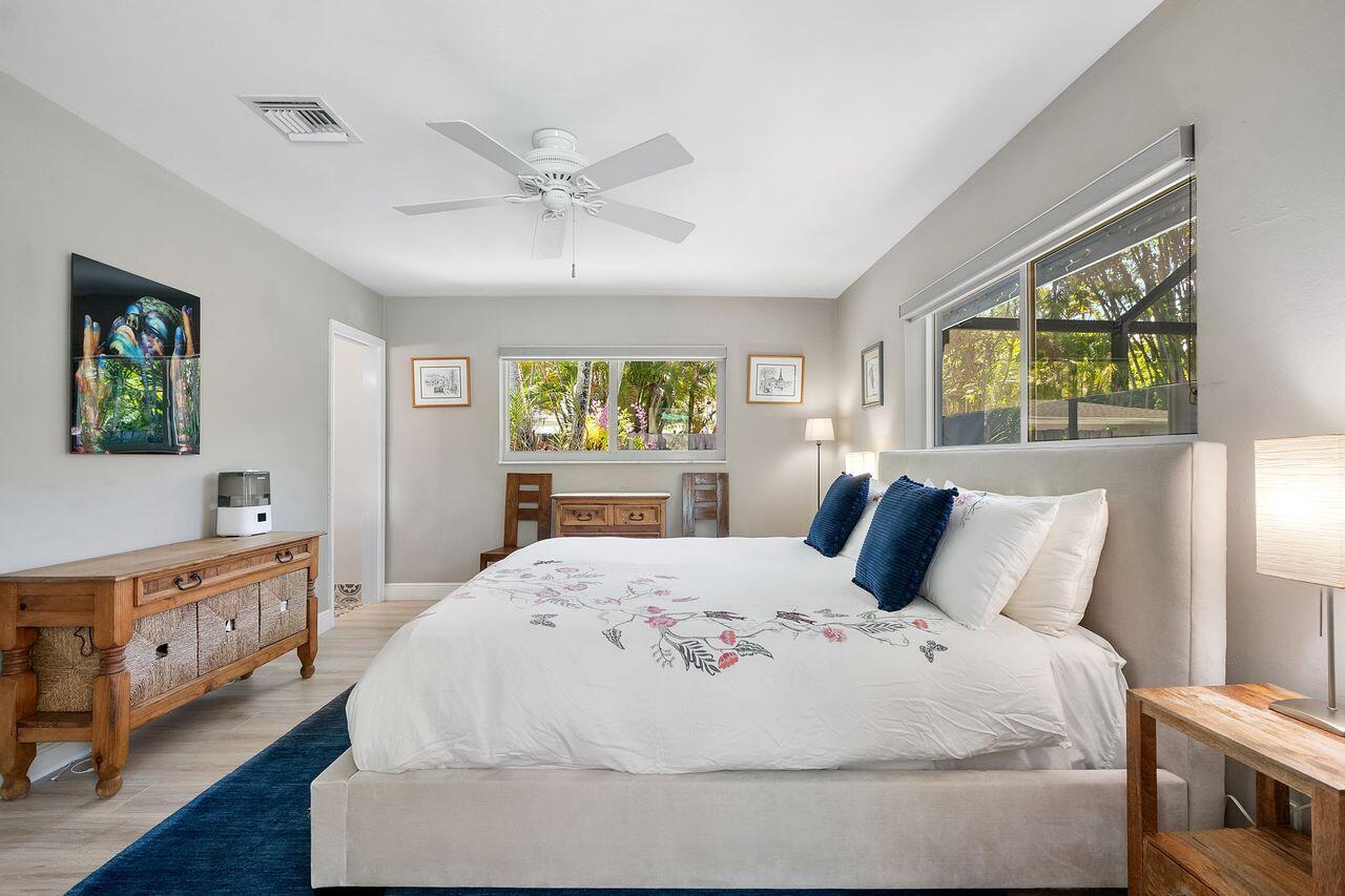 5540 Southwest 3rd Street Plantation, FL 33317 - Photo 6 of 52 5540_Sw_3rd_St_021