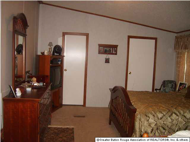 21412 Judge Smiley Road Livingston, LA 70754 - Photo 9 of 12 Gallery Image 9