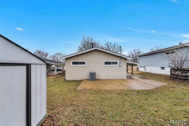 312 Ballwin Avenue Ballwin, MO 63021 - Photo 37 of 40