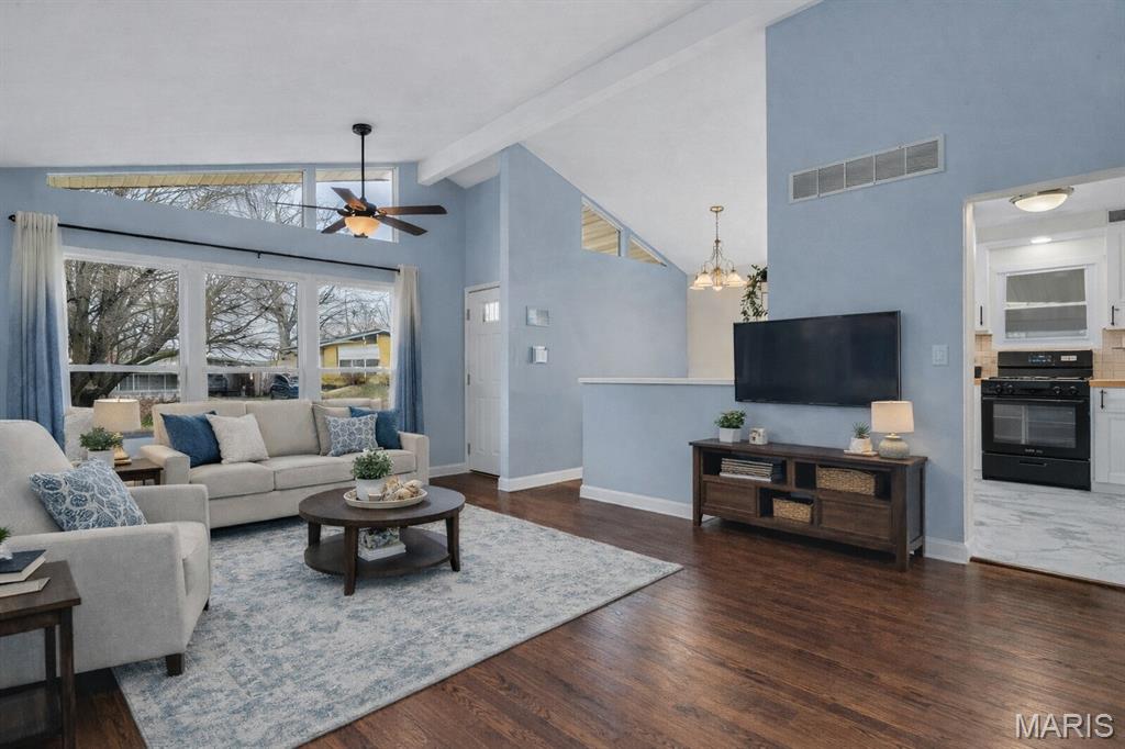 312 Ballwin Avenue Ballwin, MO 63021 - Photo 7 of 40