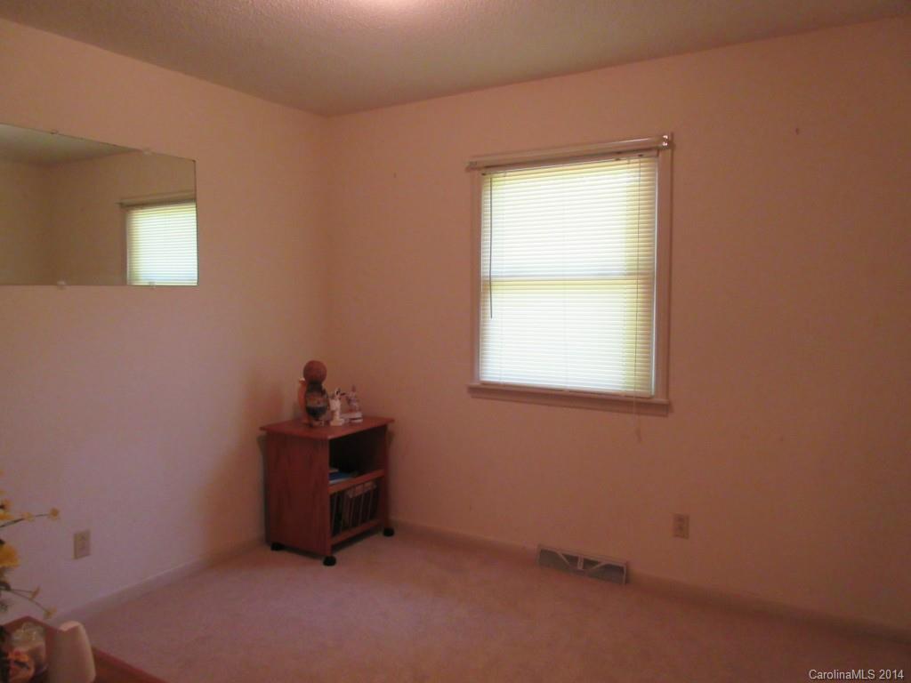 521 Mariposa Road Stanley, NC 28164 - Photo 14 of 15