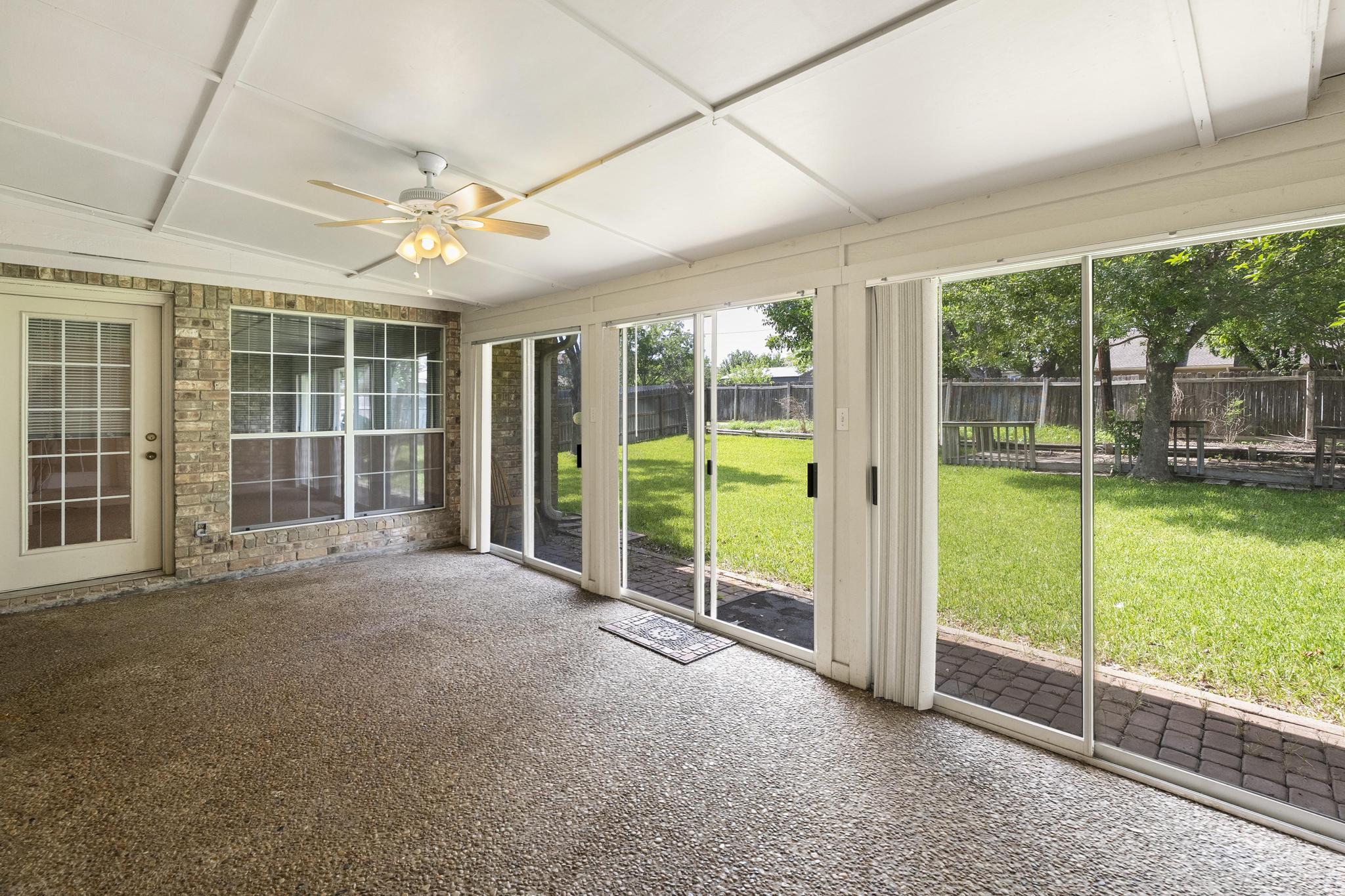 1906 Meadow Ridge Drive Taylor, TX 76574 - Photo 16 of 24