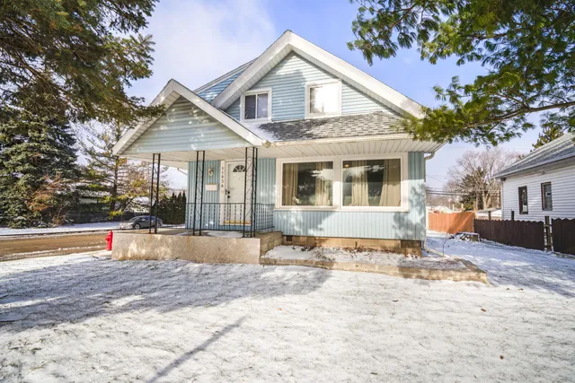 $319,900 | 11834 West Greenfield Avenue, West Allis, WI 53214