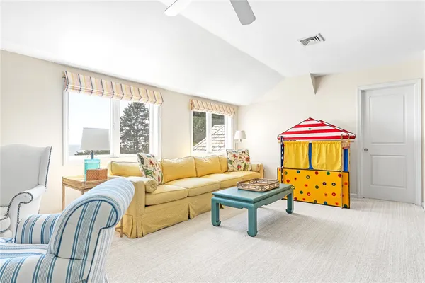 $8,475,000 | 515 Indian Avenue, Middletown, RI 02842