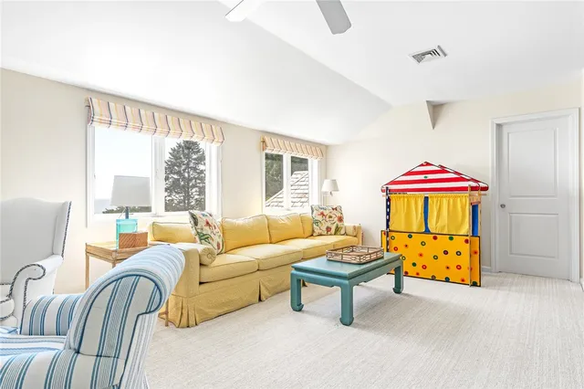 $8,475,000 | 515 Indian Avenue, Middletown, RI 02842