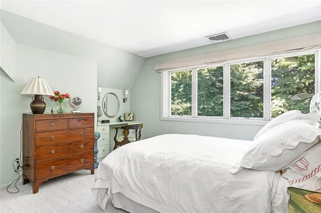 $8,475,000 | 515 Indian Avenue, Middletown, RI 02842