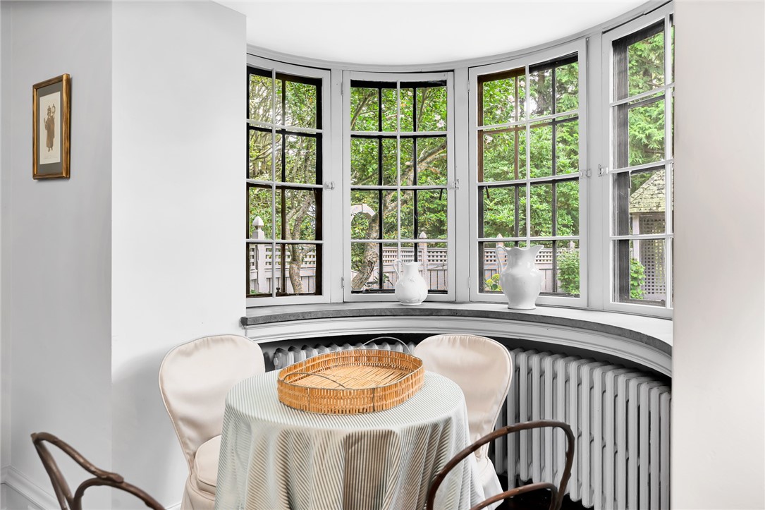 515 Indian Avenue Middletown, RI 02842 - Photo 32 of 49