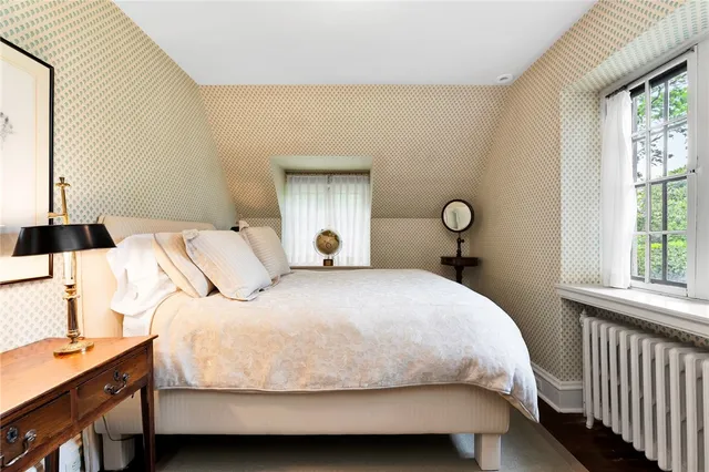 $8,475,000 | 515 Indian Avenue, Middletown, RI 02842