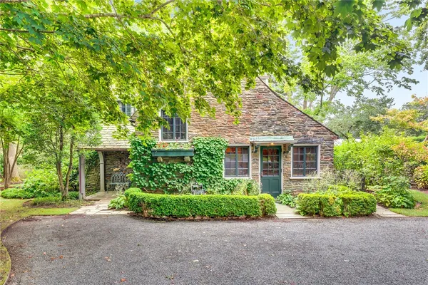 $8,475,000 | 515 Indian Avenue, Middletown, RI 02842