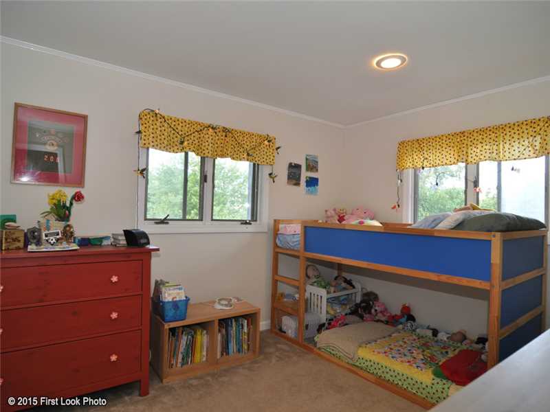 50 Sloop Street Jamestown, RI 02835 - Photo 15 of 25 Bedroom.