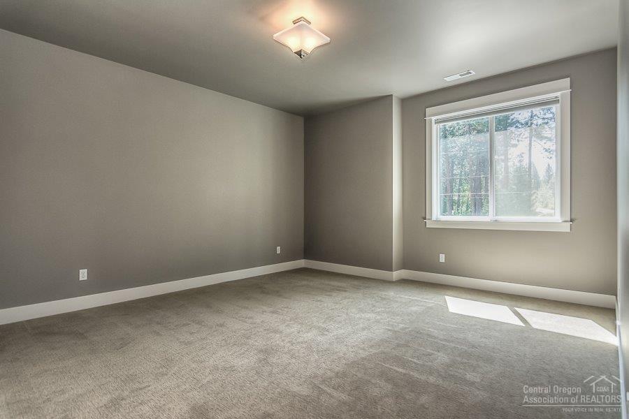 19242 Galen Road Bend, OR 97702 - Photo 14 of 25 Additional Photo