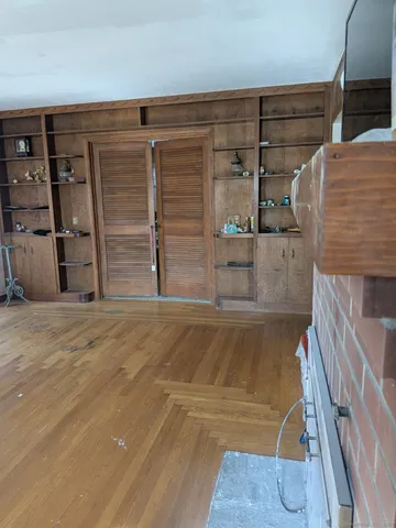 a view of a workspace with furniture