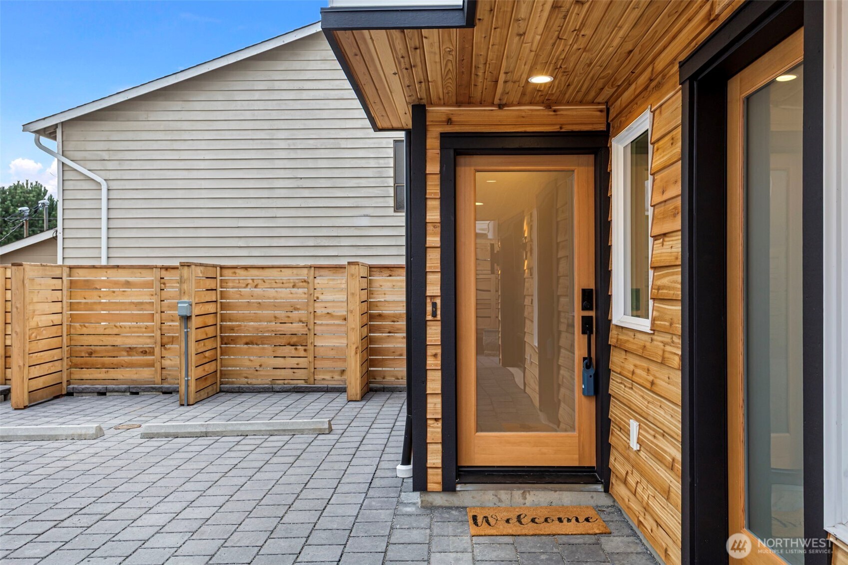 926 Northwest 57th Street, Unit B Seattle, WA 98107 - Photo 2 of 37