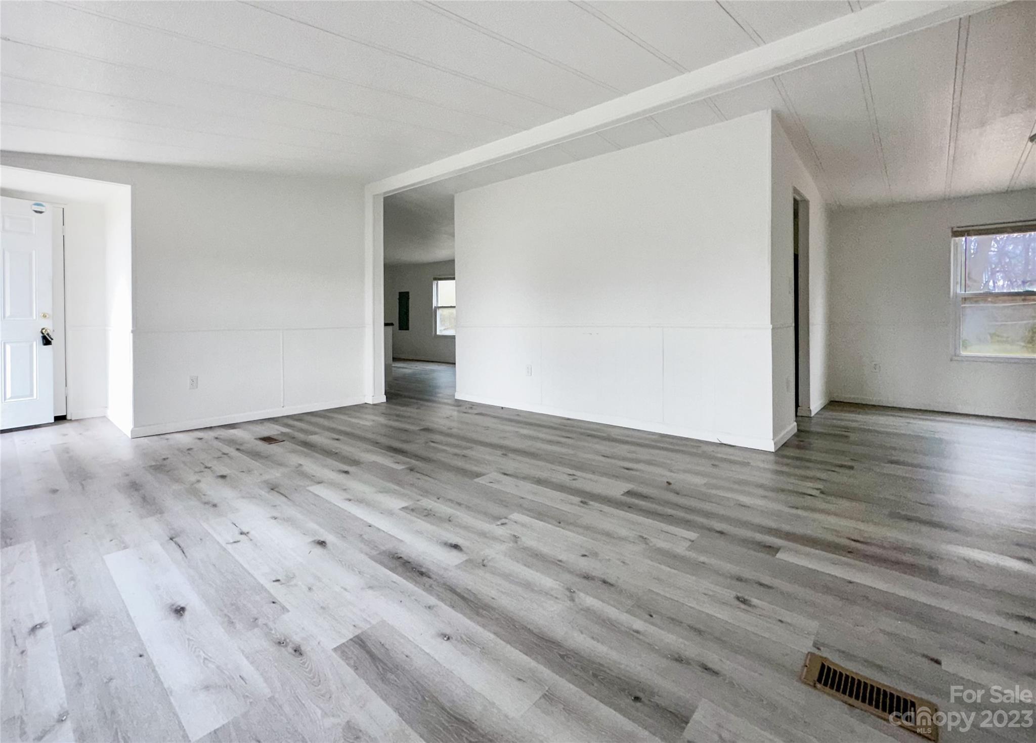 3378 Startown Road Newton, NC 28658 - Photo 3 of 30