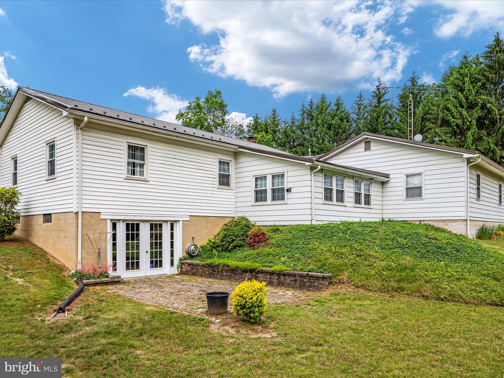 6334 Cherry Run Road Hedgesville, WV 25427 - Photo 24 of 31