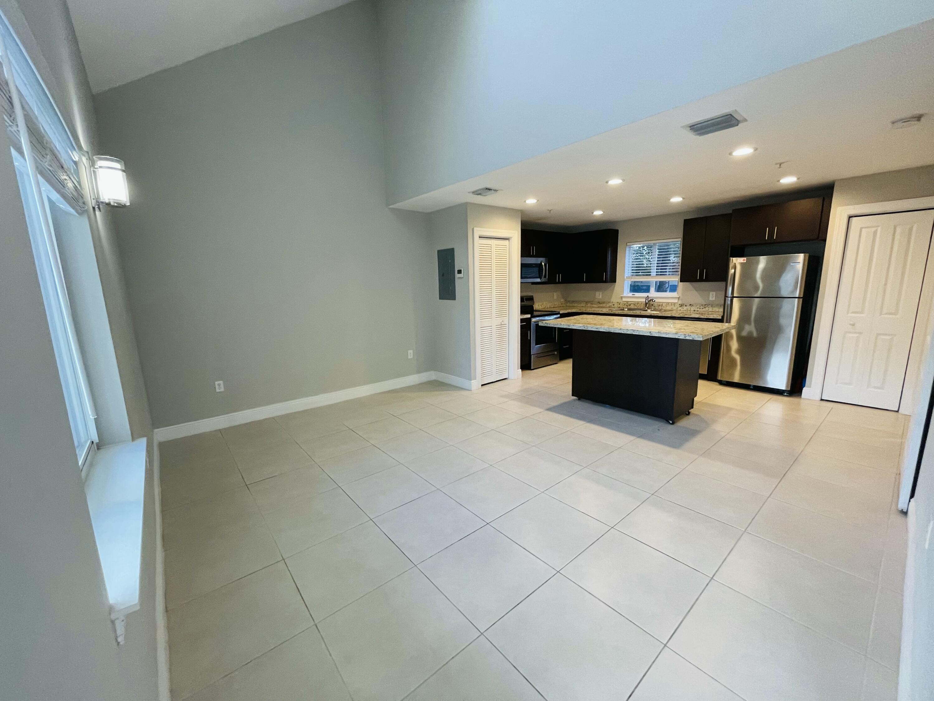 102940 Overseas Highway, Unit 2 Key Largo, FL 33037 - Photo 16 of 39 IMG_4943