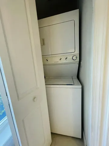 $2,100 | 102940 Overseas Highway, Unit 2, Key Largo, FL 33037