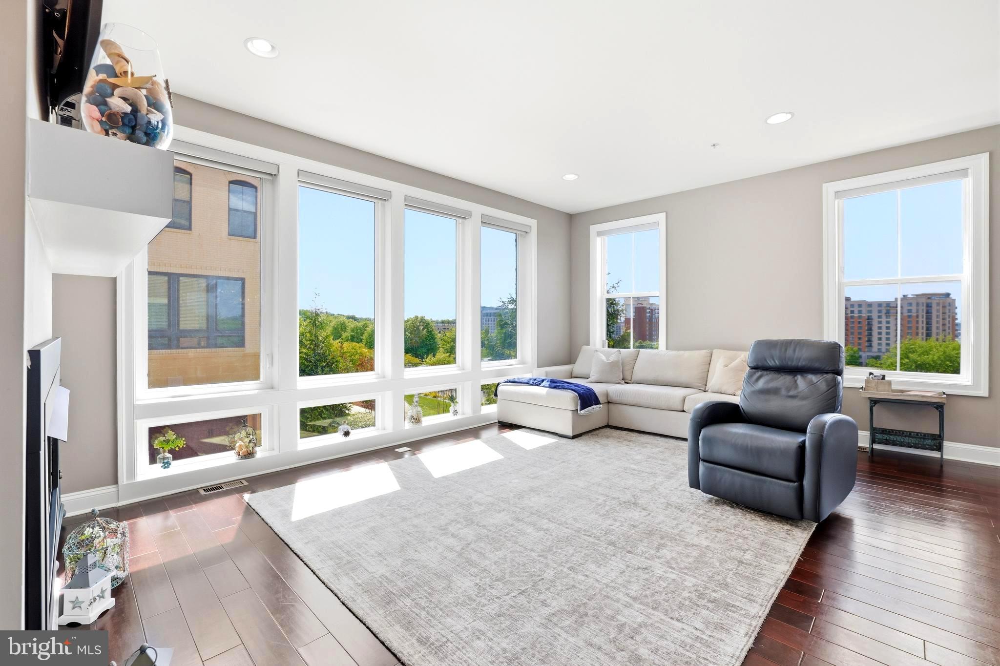 500 Riversail Lane, Unit 438 Oxon Hill, MD 20745 - Photo 12 of 60