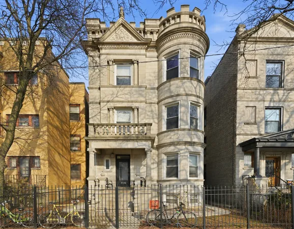 $1,950,999 | 3136 West Logan Boulevard, Chicago, IL 60647