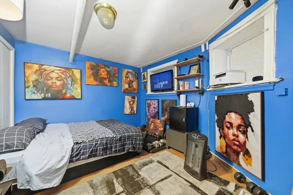 $1,950,999 | 3136 West Logan Boulevard, Chicago, IL 60647