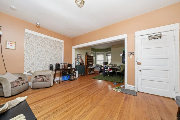 $1,950,999 | 3136 West Logan Boulevard, Chicago, IL 60647
