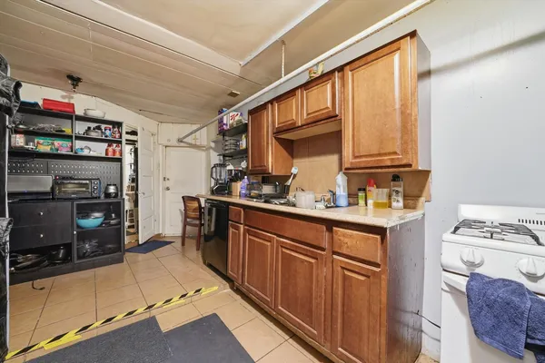 $1,950,999 | 3136 West Logan Boulevard, Chicago, IL 60647