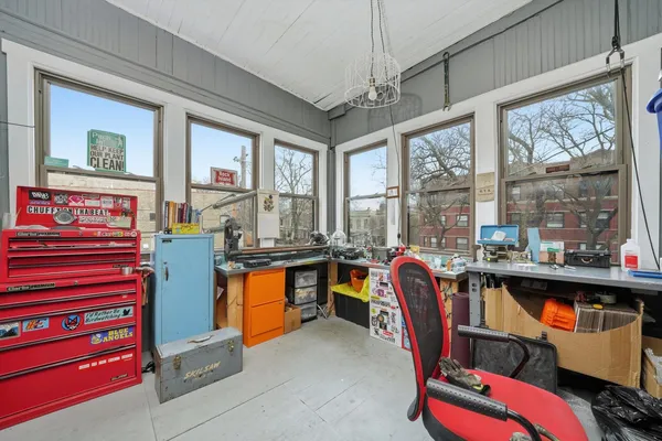 $1,950,999 | 3136 West Logan Boulevard, Chicago, IL 60647