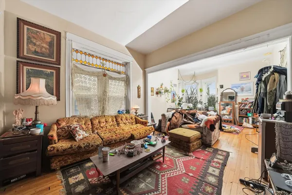 $1,950,999 | 3136 West Logan Boulevard, Chicago, IL 60647