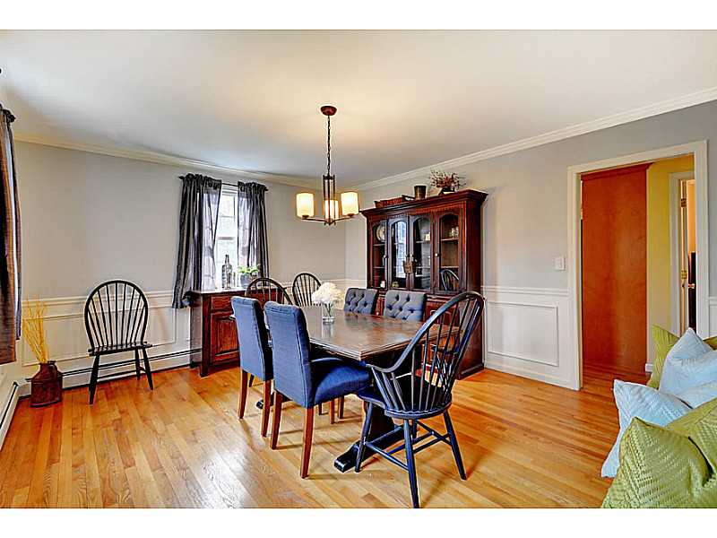 30 Dye Hill Road Hopkinton, RI 02832 - Photo 10 of 25 Dining Room.