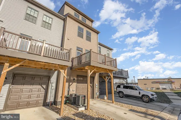 $2,750 | 1002 Alum Spring Road, Fredericksburg, VA 22401