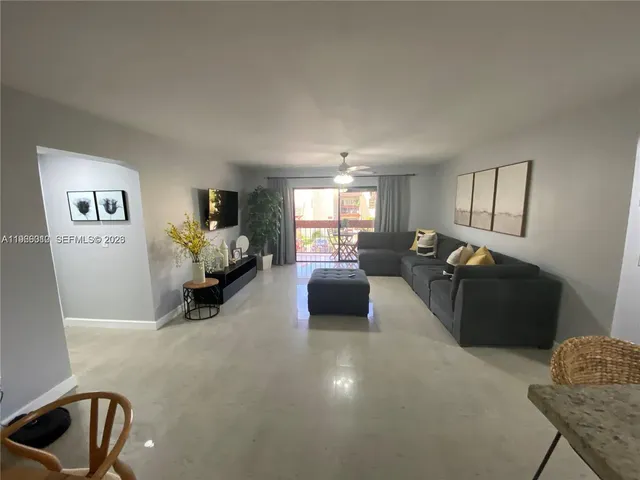 $2,500 | Kendale Lakes West, Miami, FL 33193