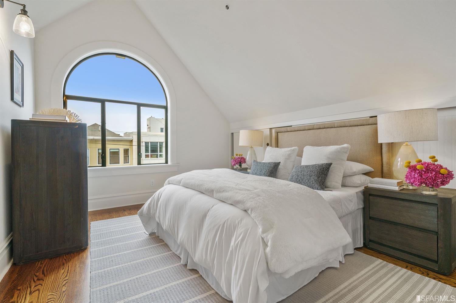 617 Broderick Street, Unit B San Francisco, CA 94117 - Photo 19 of 36 a bedroom with a bed and a window