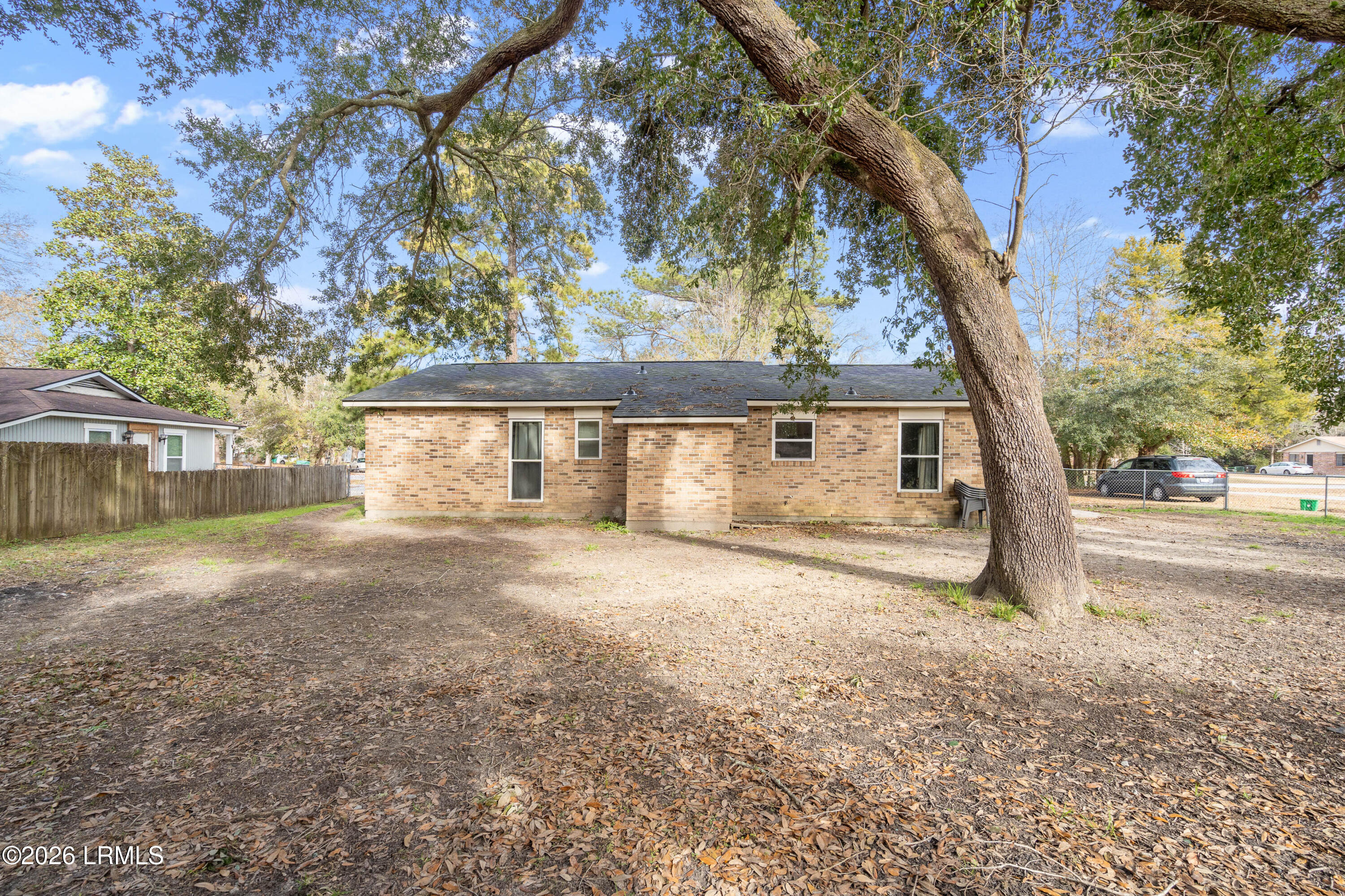 5618 Frederick Drive Beaufort, SC 29906 - Photo 7 of 35 5618 Fredrick-8