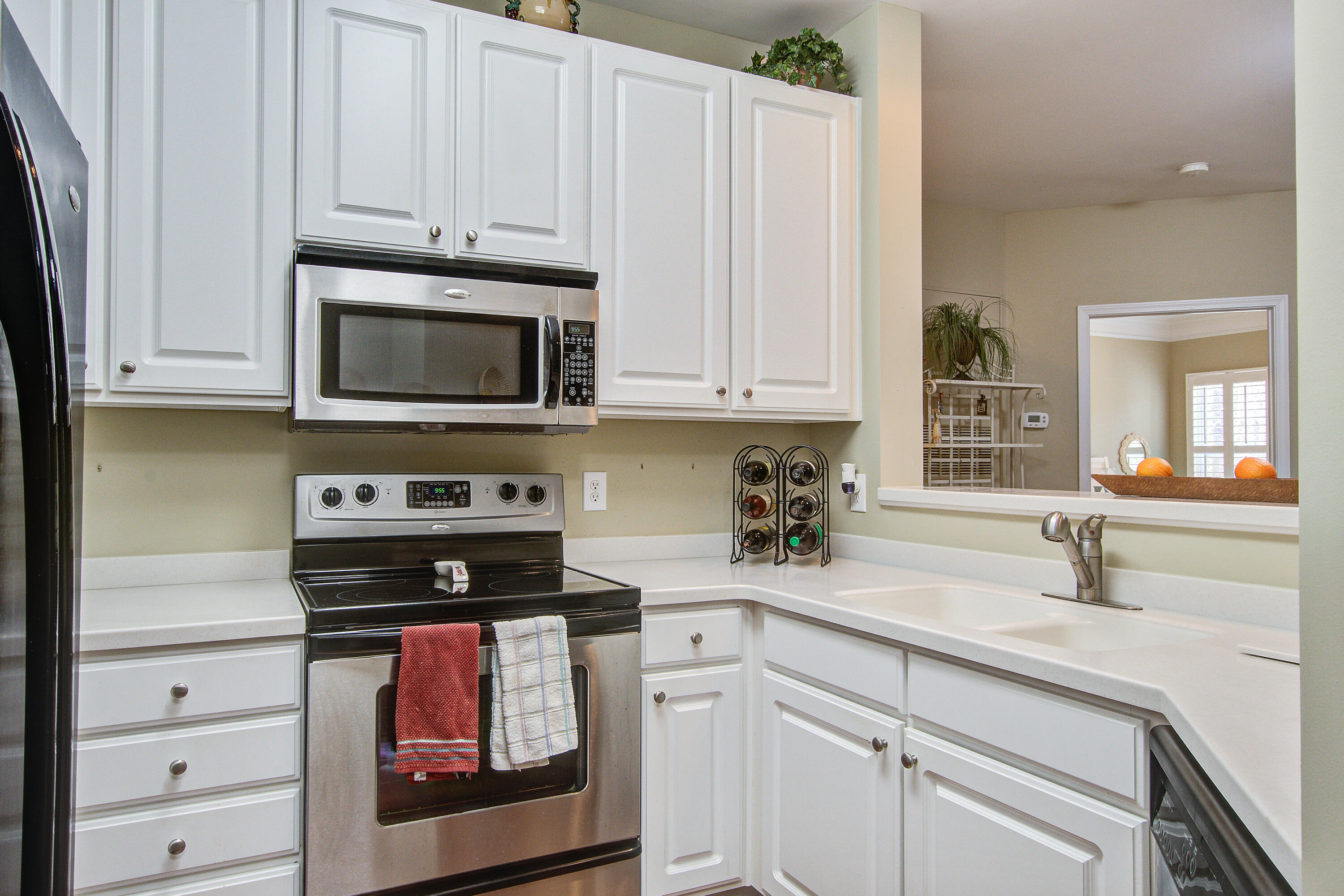 1413 Basildon Road Mount Pleasant, SC 29466 - Photo 9 of 37
