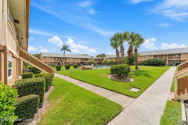 $159,000 | 111 Bristol Lane, Unit 111, Melbourne, FL 32935