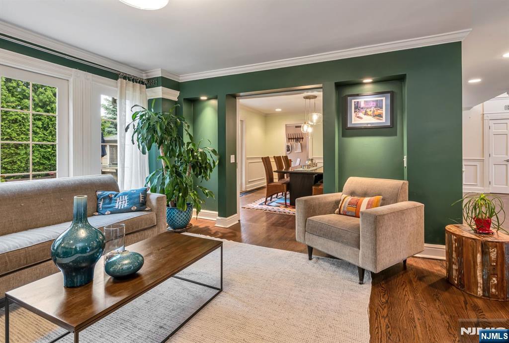 1115 Buckingham Road Fort Lee, NJ 07024 - Photo 12 of 49