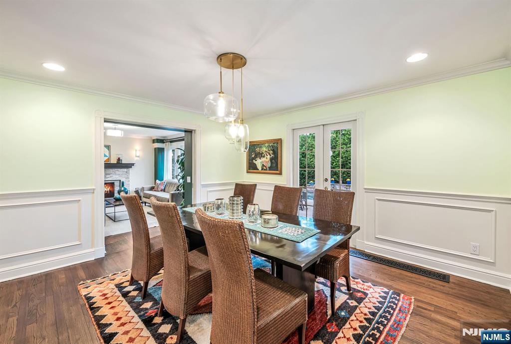 1115 Buckingham Road Fort Lee, NJ 07024 - Photo 14 of 49