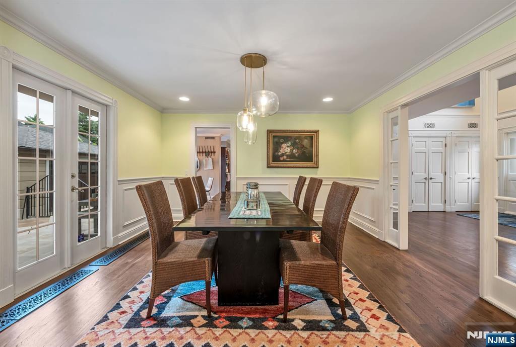 1115 Buckingham Road Fort Lee, NJ 07024 - Photo 15 of 49